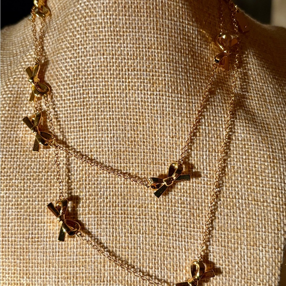 0142) Kate Spade Gold Plated SKINNY Mini Bow Scatter Necklace